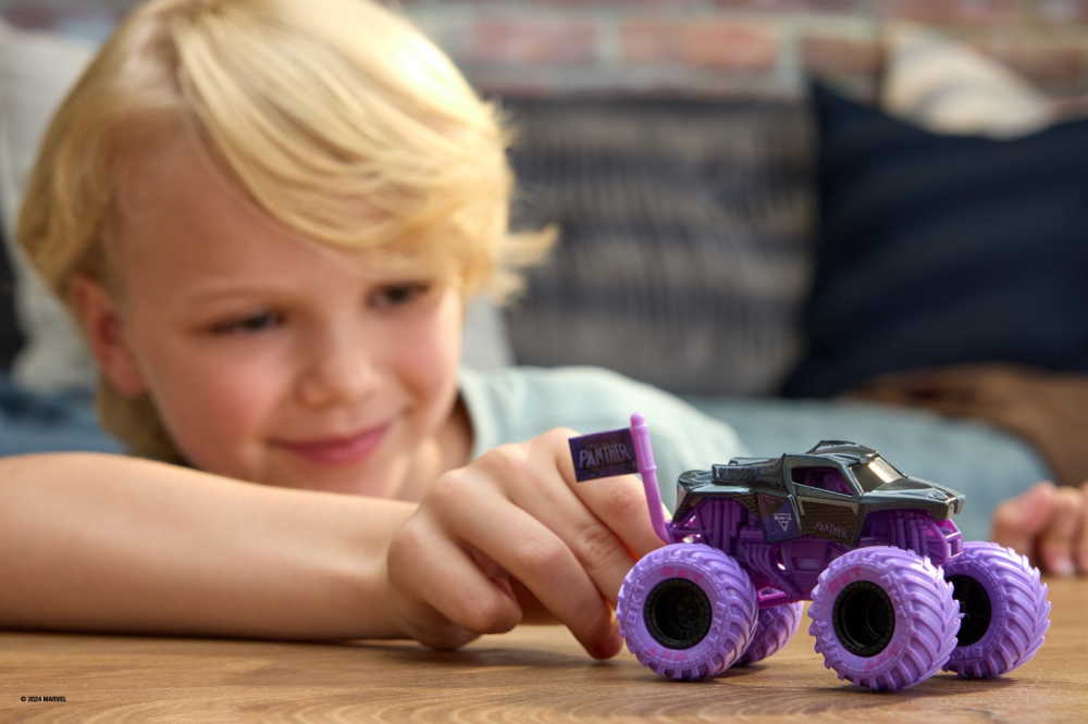 Monster jam marvel camion gigant black panther scara 1 la 64, varsta de la 3 ani la 12 ani [3]
