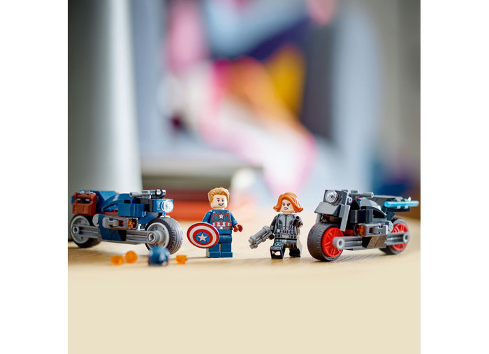 Motocicletele lui Black Widow si Captain America, varsta de la 6 ani la 12 ani [8]