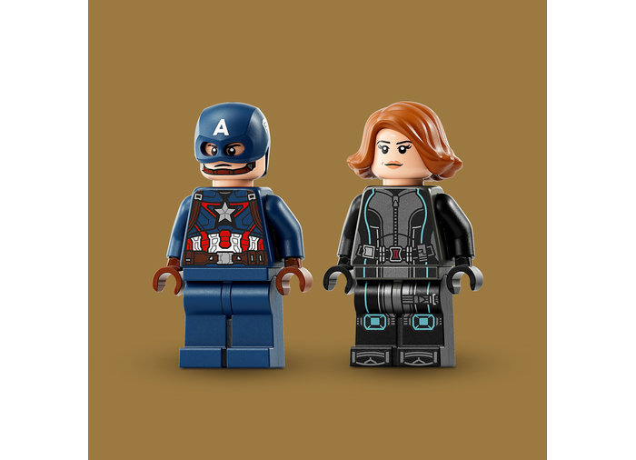 Motocicletele lui Black Widow si Captain America, varsta de la 6 ani la 12 ani [10]