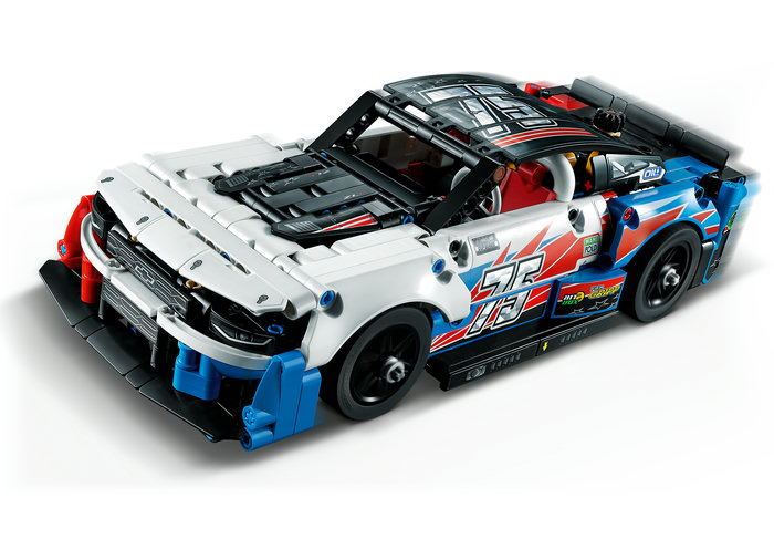 NASCAR® Next Gen Chevrolet Camaro ZL1, varsta de la 9 ani la +15 ani [9]