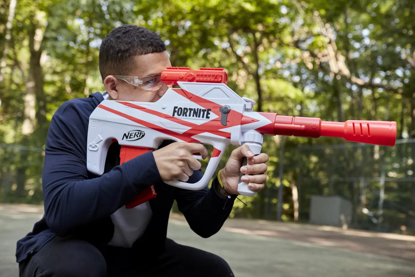 Joc Fortnite, varsta de la 8 ani la +15 ani [3]