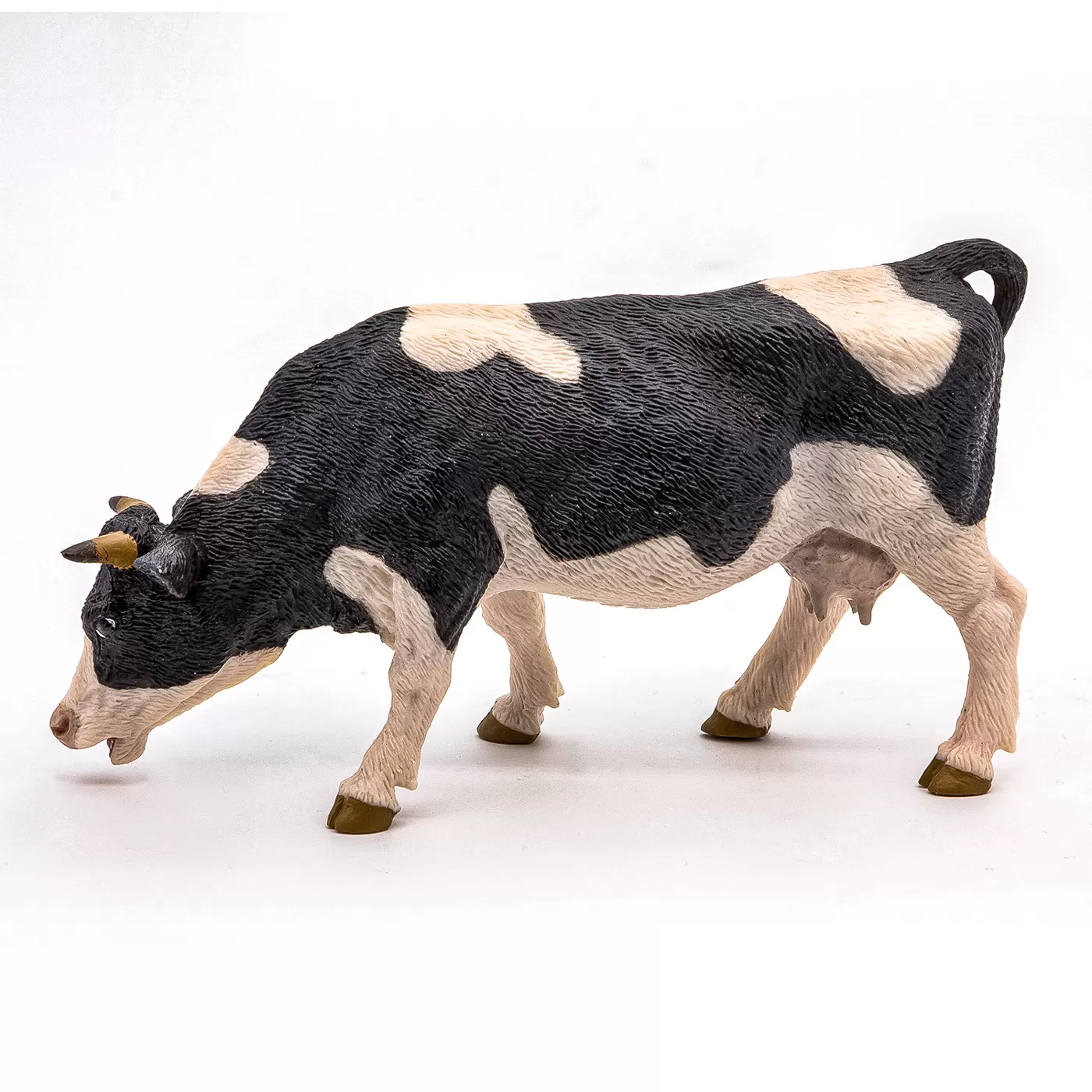 Papo figurina vaca alb cu negru, varsta de la 3 ani la +15 ani [8]