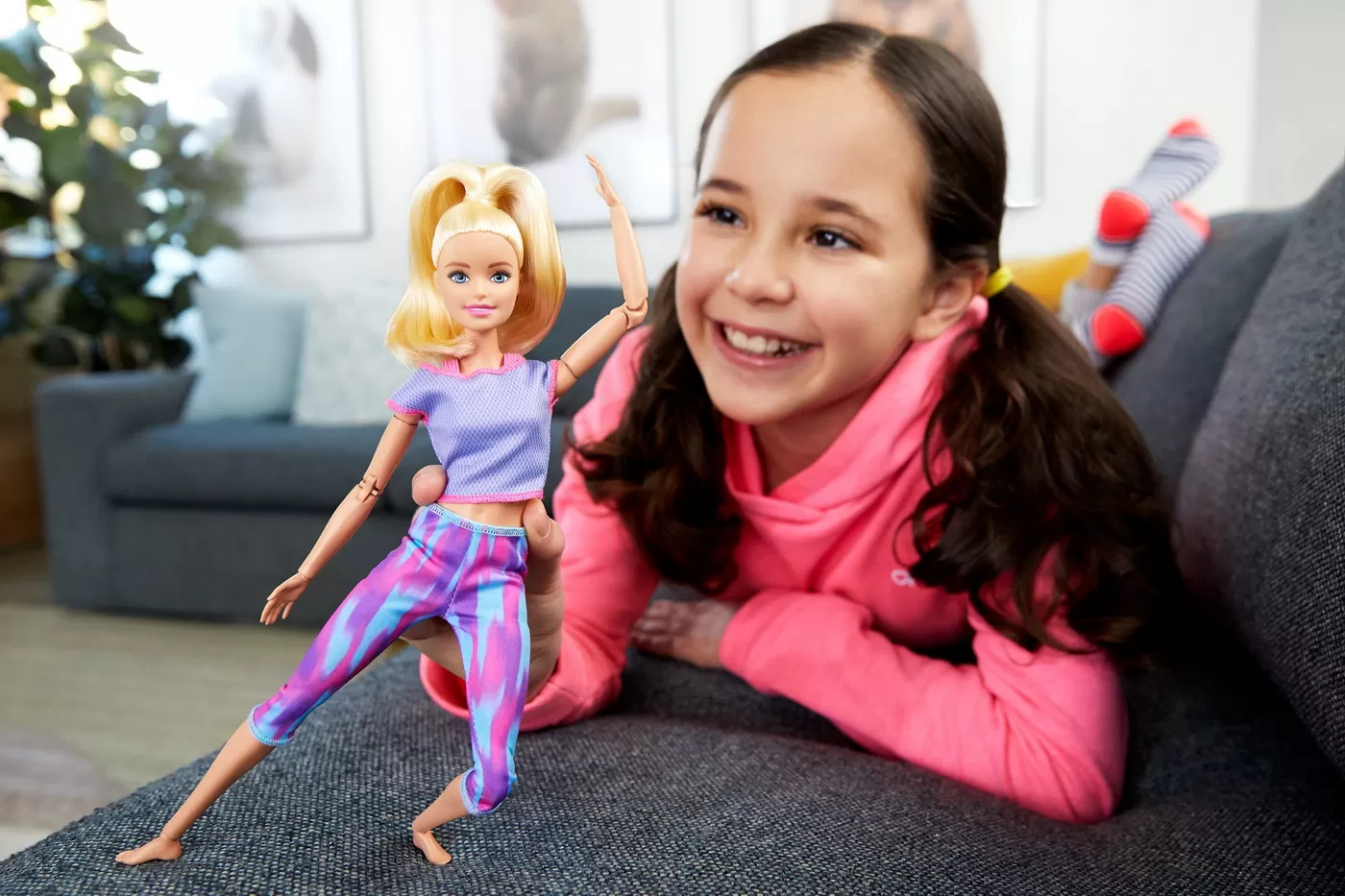 Papusa barbie made to move blonda, varsta de la 3 ani la 12 ani [2]