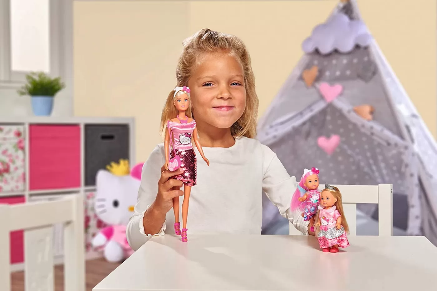Papusa steffi cu fustita cu paiete hello kitty [6]