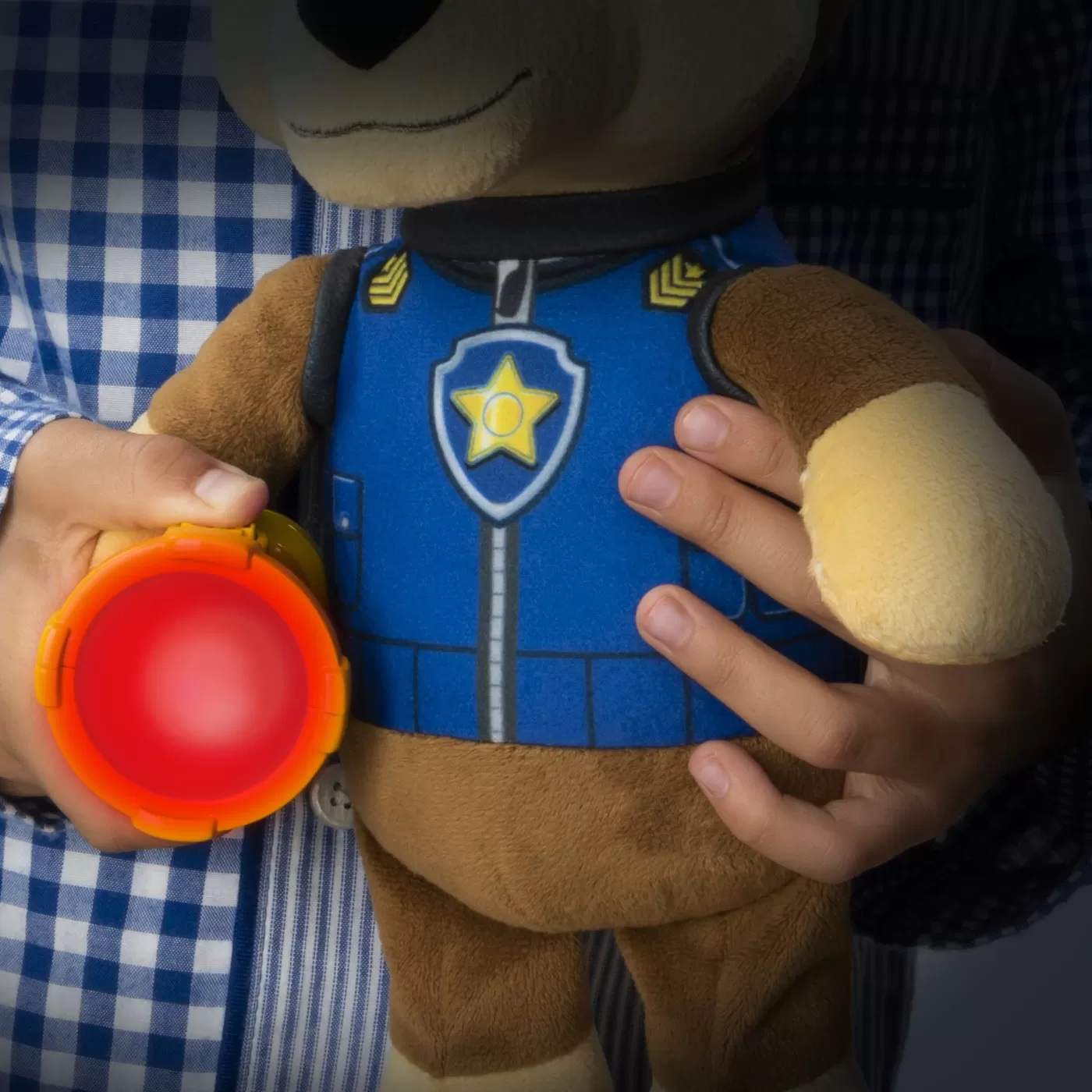 Patrula catelusilor plus snuggle up chase cu burtica luminoasa, varsta de la 3 ani la 12 ani [5]