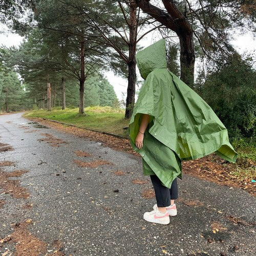 Pelerina de ploaie poncho impermeabila, universala, PVC, verde, 127x100 cm [5]