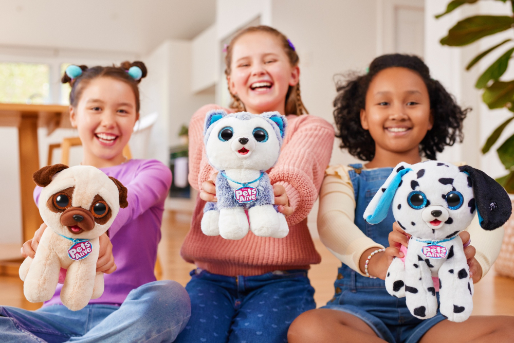 Pets Alive - Jucarie de plus interactiva catelus cu accesorii surpriza, Pooping Puppies varsta 3-5 ani ,5-7 ani ,7-9 ani, Unisex [10]