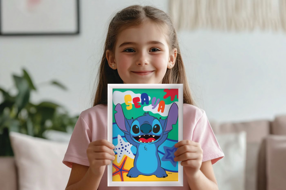 Picteaza si inrameaza disney stitch, varsta de la 6 ani la 12 ani [3]