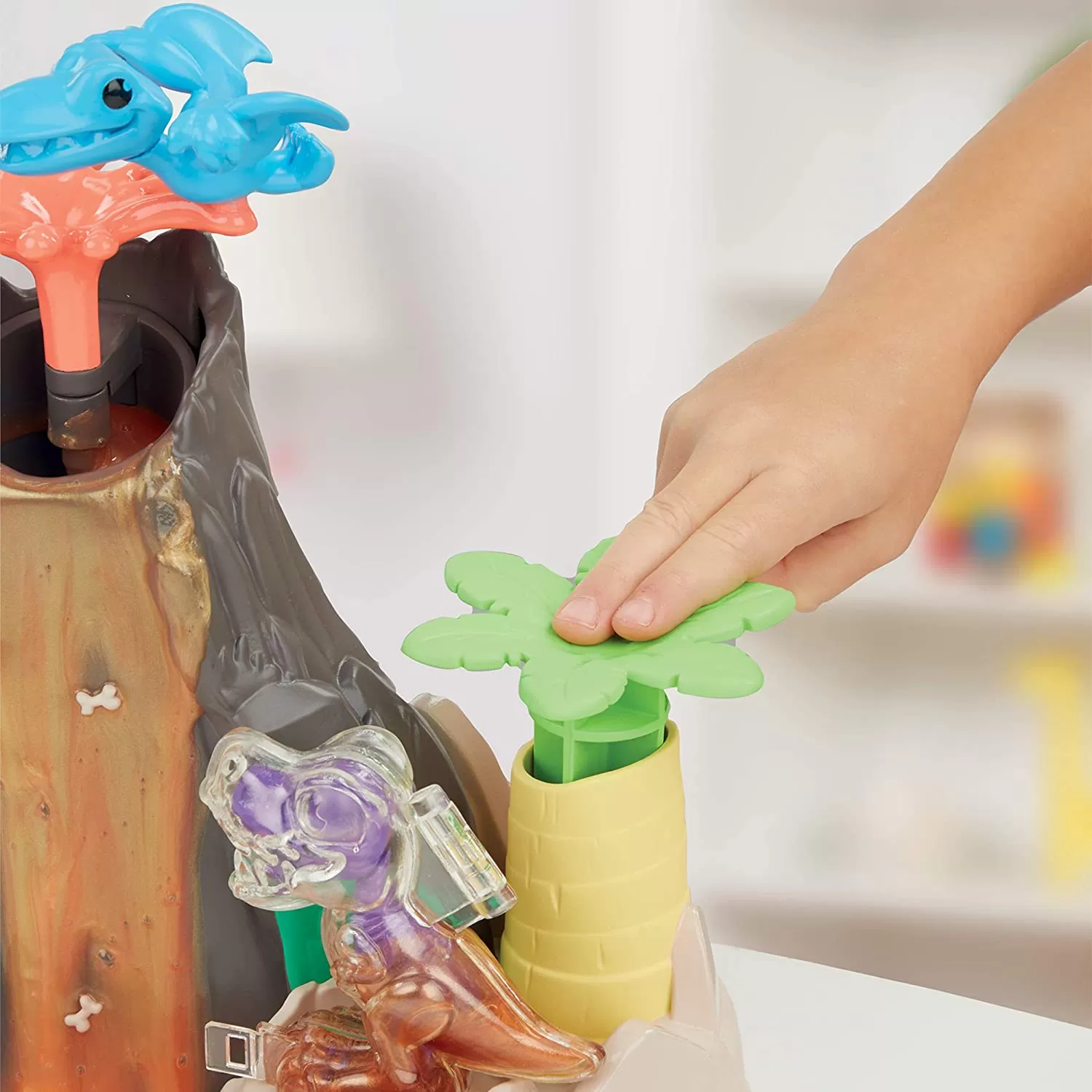 Plastilina Play-Doh, Lava Bones Island - Echipa dinozaurilor, varsta de la 4 ani la 10 ani [3]