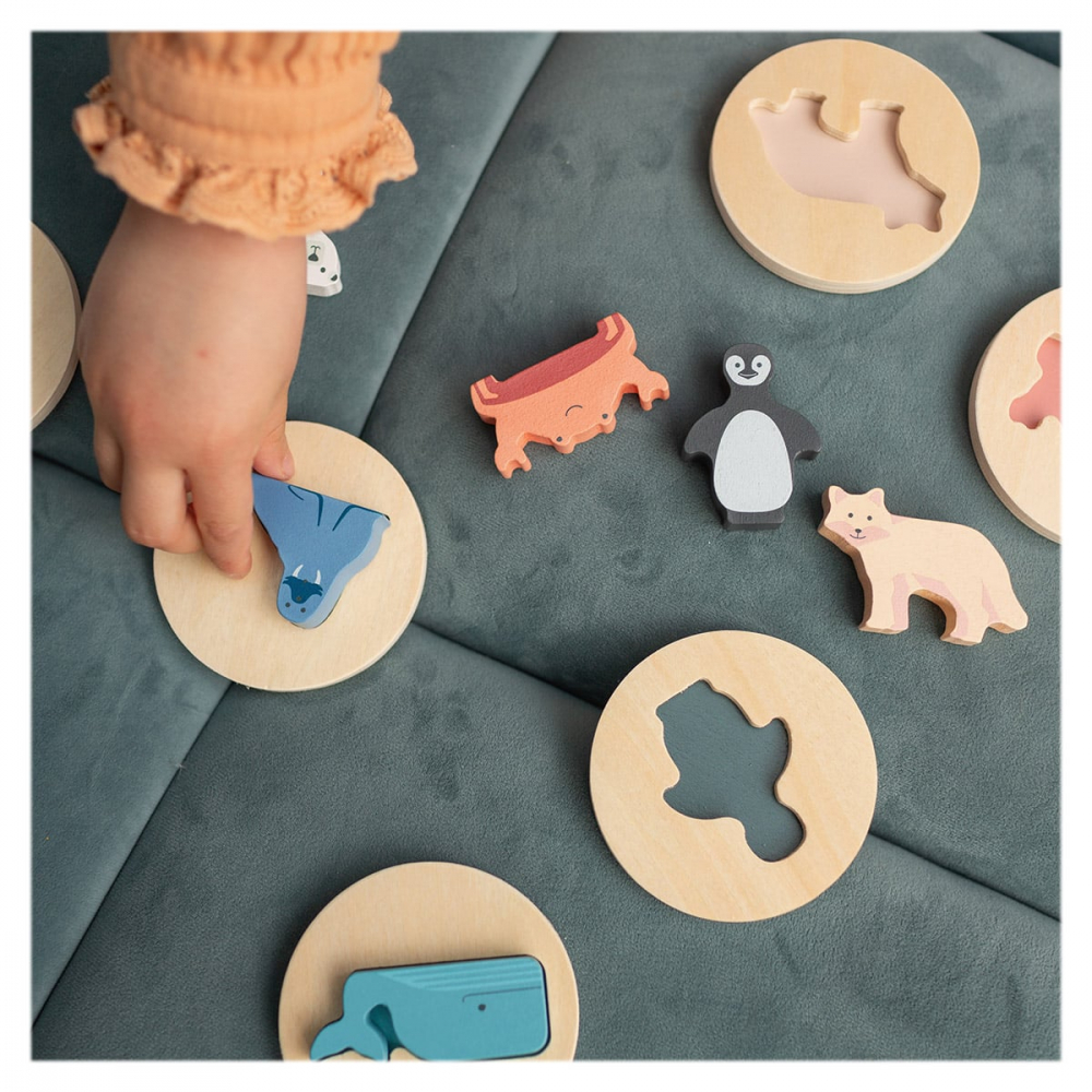 Puzzle de potrivire a formelor, Animale polare, 1-5 ani [3]