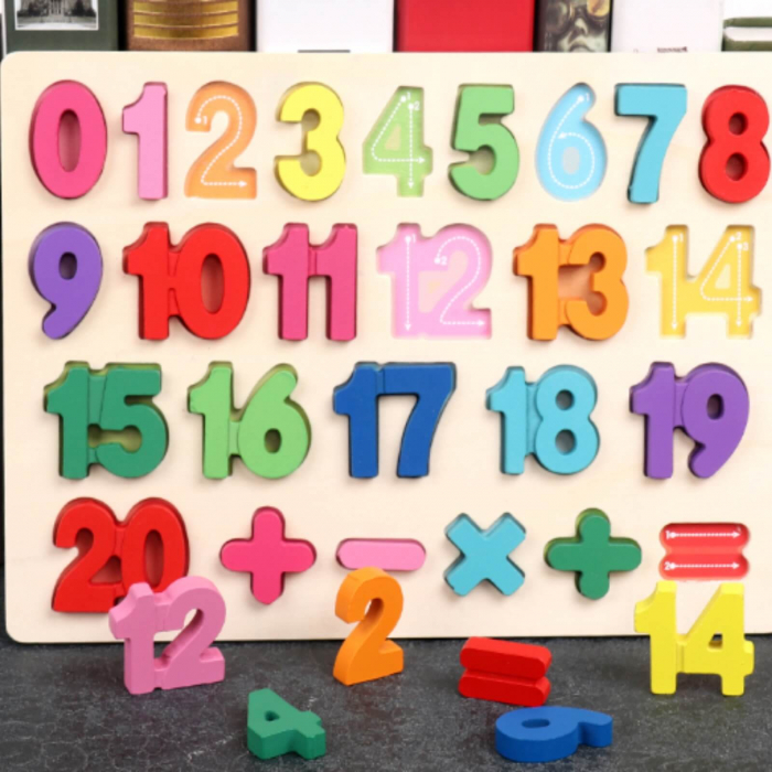 Puzzle incastru din lemn cu cifre, numere si operatii matematice. [3]