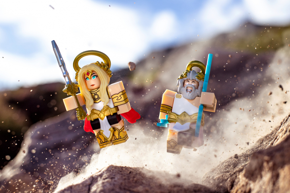 Roblox Celebrity - Pachet cu 2 figurine, Kingdom Simulator: Thunder Saint & Sword Saint varsta 5-7 ani ,7-9 ani, Baieti [5]