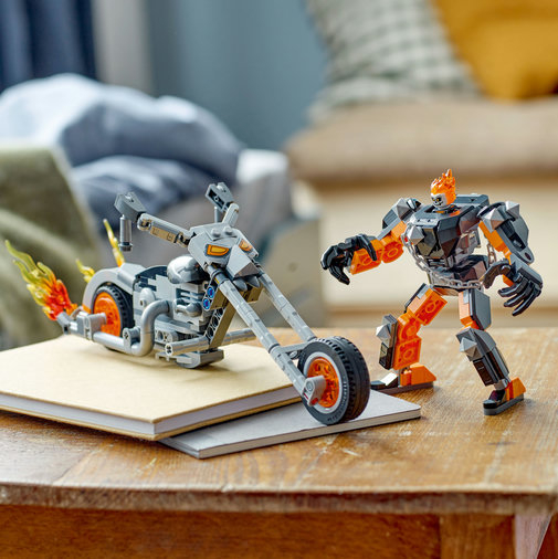 Robot si motocicleta Ghost Rider, varsta de la 7 ani la +15 ani [6]