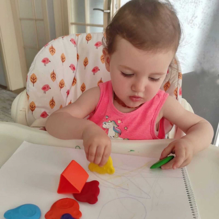 Creioane cerate pentru copii Teddy Carioca Baby 1 an+. [8]
