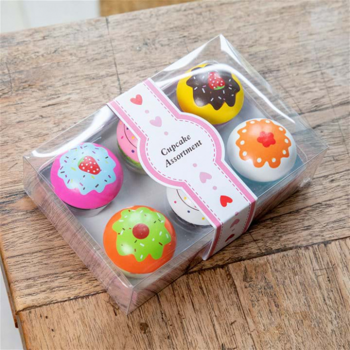 Set de 6 briose in cutie de cadou [5]