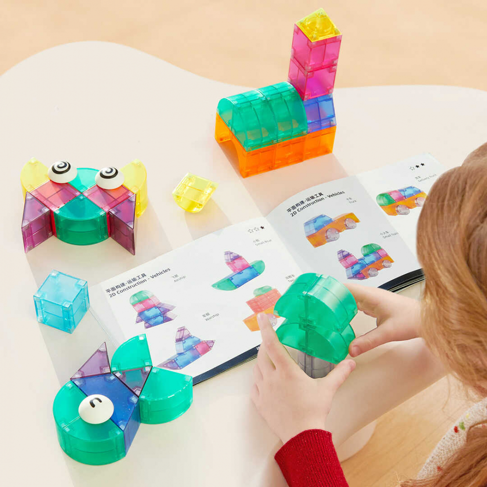 Set de constructie magnetic, 46 piese colorate [5]