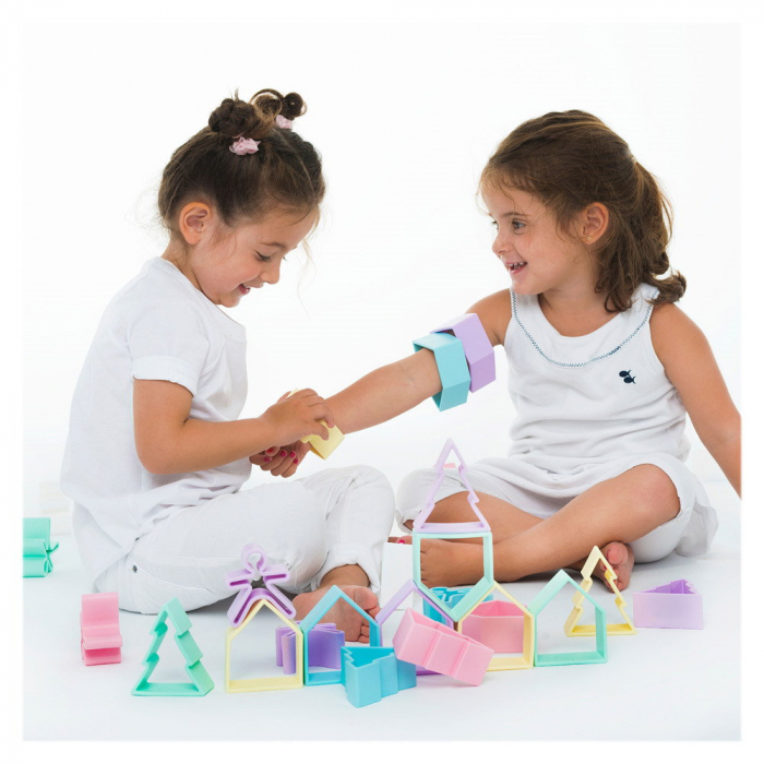 Set senzorial openended cu 18 piese, nordic, Dena Toys, 0-5 ani [2]