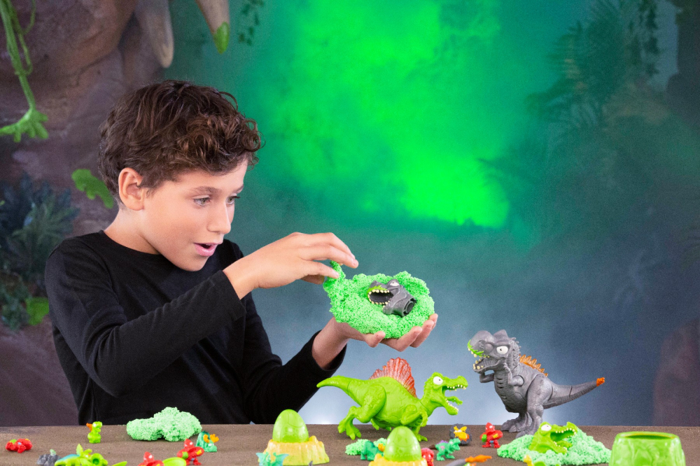 Smashers - Mega Ou surpriza cu peste 26 accesorii, Dino Jurassic Light-Up varsta 3-5 ani ,5-7 ani ,7-9 ani ,9-12 ani ,12-14 ani, Baieti [7]