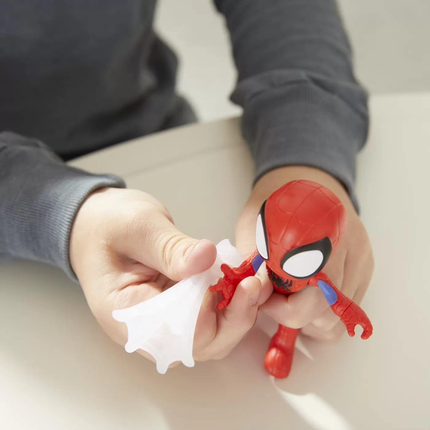 Spidey prietenii extraordinari figurina spidey 10cm, varsta de la 3 ani la 7 ani [3]