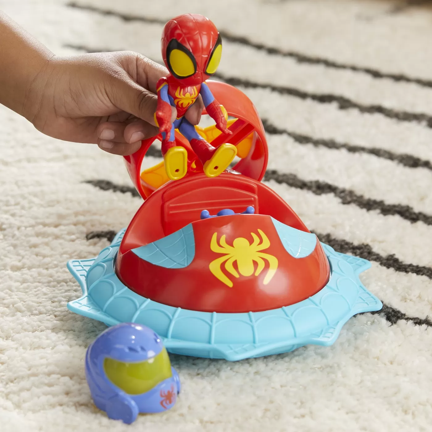 Set Masinuta si Figurina - Spidey, Spidey Prietenii Extraordinari, varsta de la 3 ani la 7 ani [4]