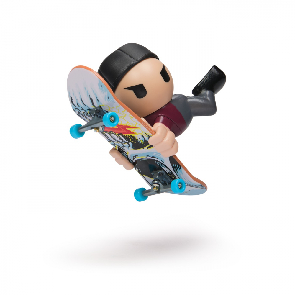 Tech dech sk8 crew pachet 2 seturi placa si figurina 9.6cm sapca neagra si casca neagra, varsta de la 5 ani la 12 ani [4]