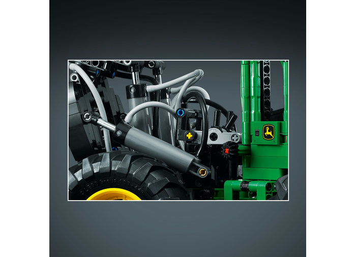 Tractor John Deere 948L-II, varsta de la 11 ani la +15 ani [9]