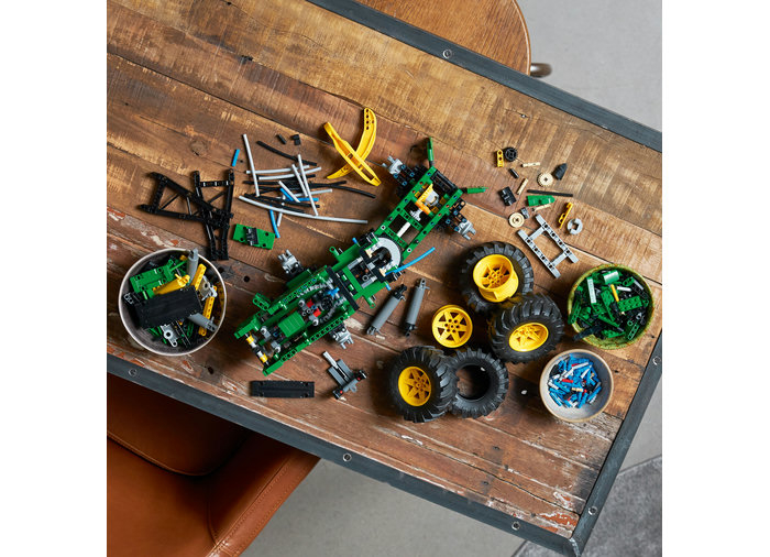 Tractor John Deere 948L-II, varsta de la 11 ani la +15 ani [6]