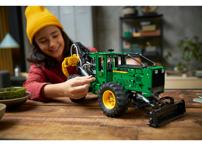 Tractor John Deere 948L-II, varsta de la 11 ani la +15 ani [4]
