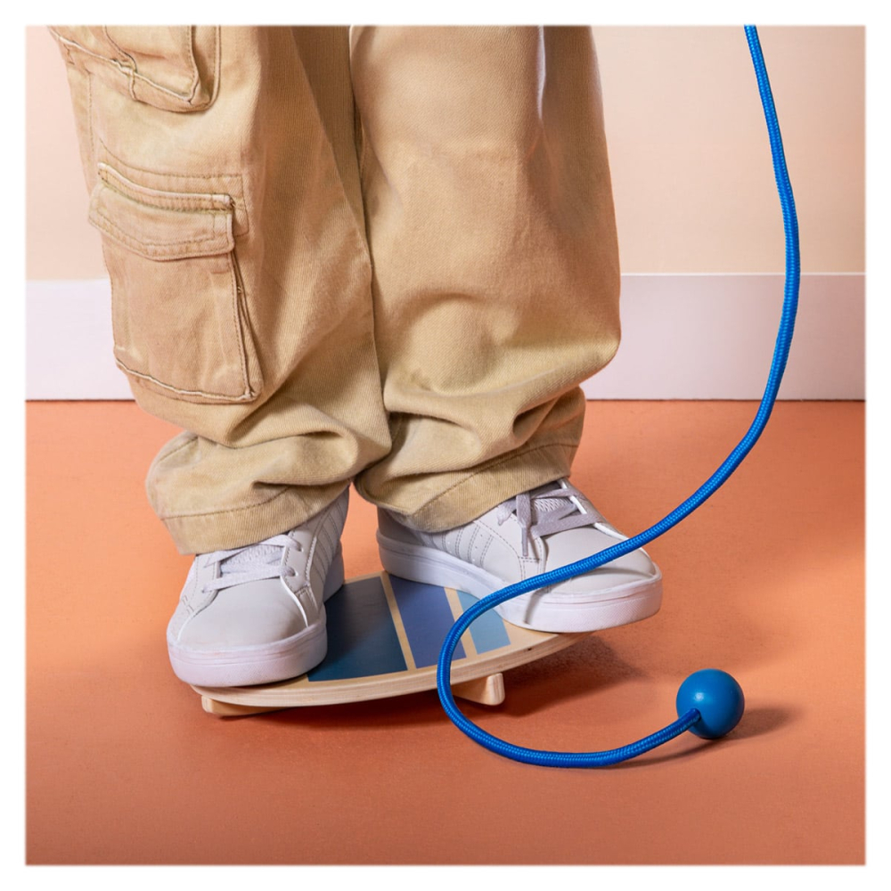 Trage franghia, joc de forta si echilibru, copii varsta 5+ ani [2]