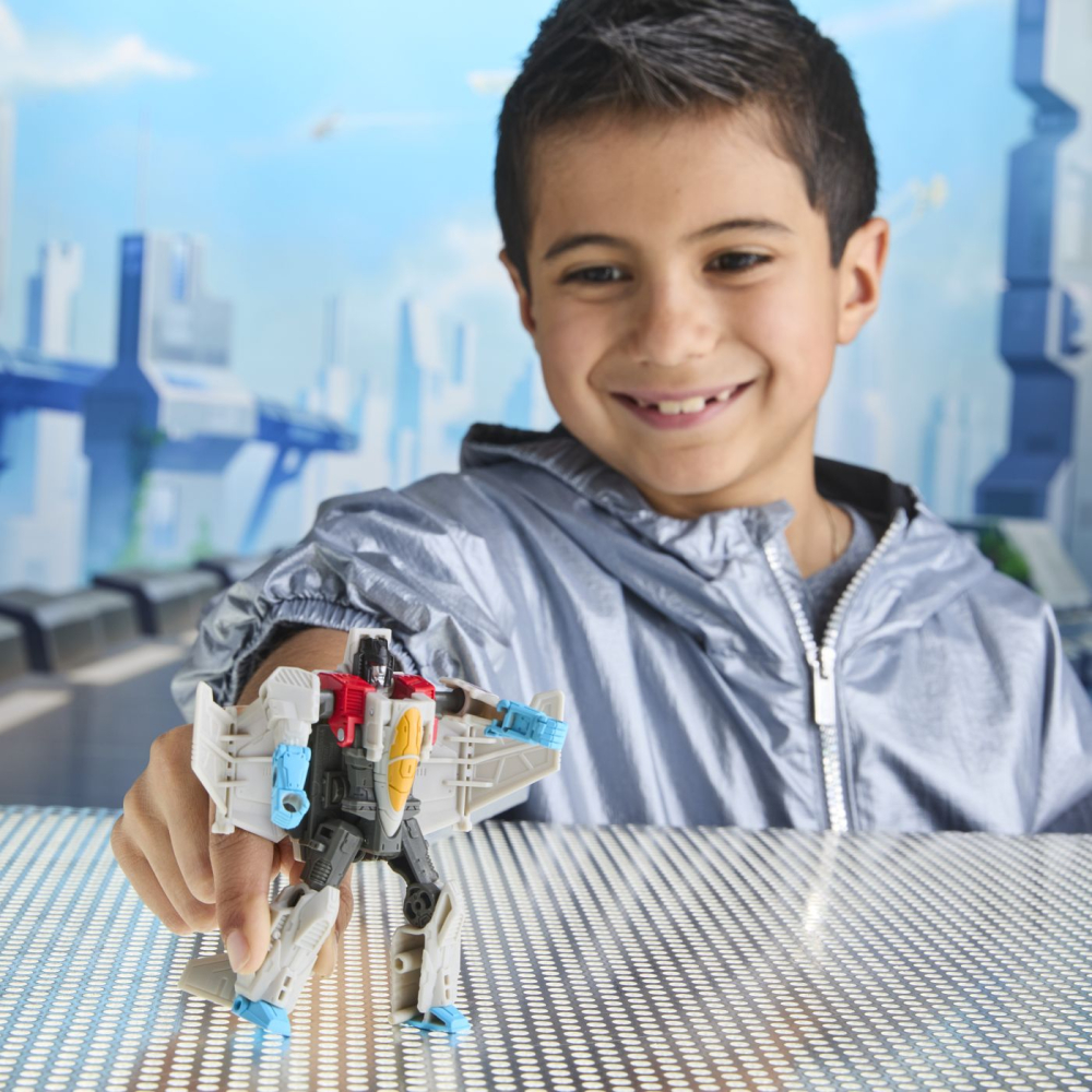 Transformers cyberworld robot starscream convertibil 10cm [3]