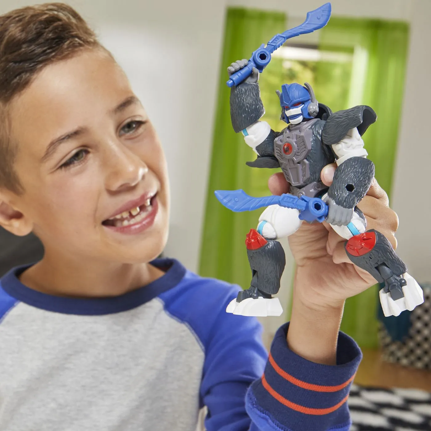 Transformers mix mashers figurina optimus primal 12cm si accesorii, copii varsta 4 ani pana la 8 ani [3]