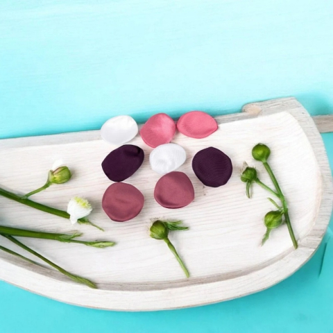 Accesorii creatie ROSEPETAL-34, petale textura matase, nuante de mov, set 200 buc [1]