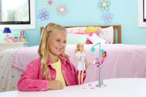 Barbie set de joaca papusa barbie blonda face cariera dentist copii varsta 3 ani - 7 ani [2]
