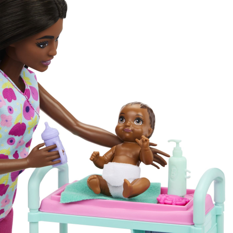 Barbie set de joaca papusa barbie bruneta face cariera medic pediatru copii varsta 3 ani - 7 ani [6]