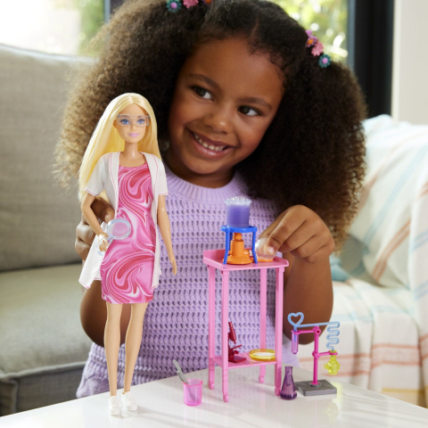 Barbie set de joaca papusa barbie face cariera om de stiinta copii varsta 3 ani - 7 ani [2]