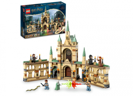 LEGO® - Batalia de la Hogwarts, varsta de la 9 ani la +15 ani