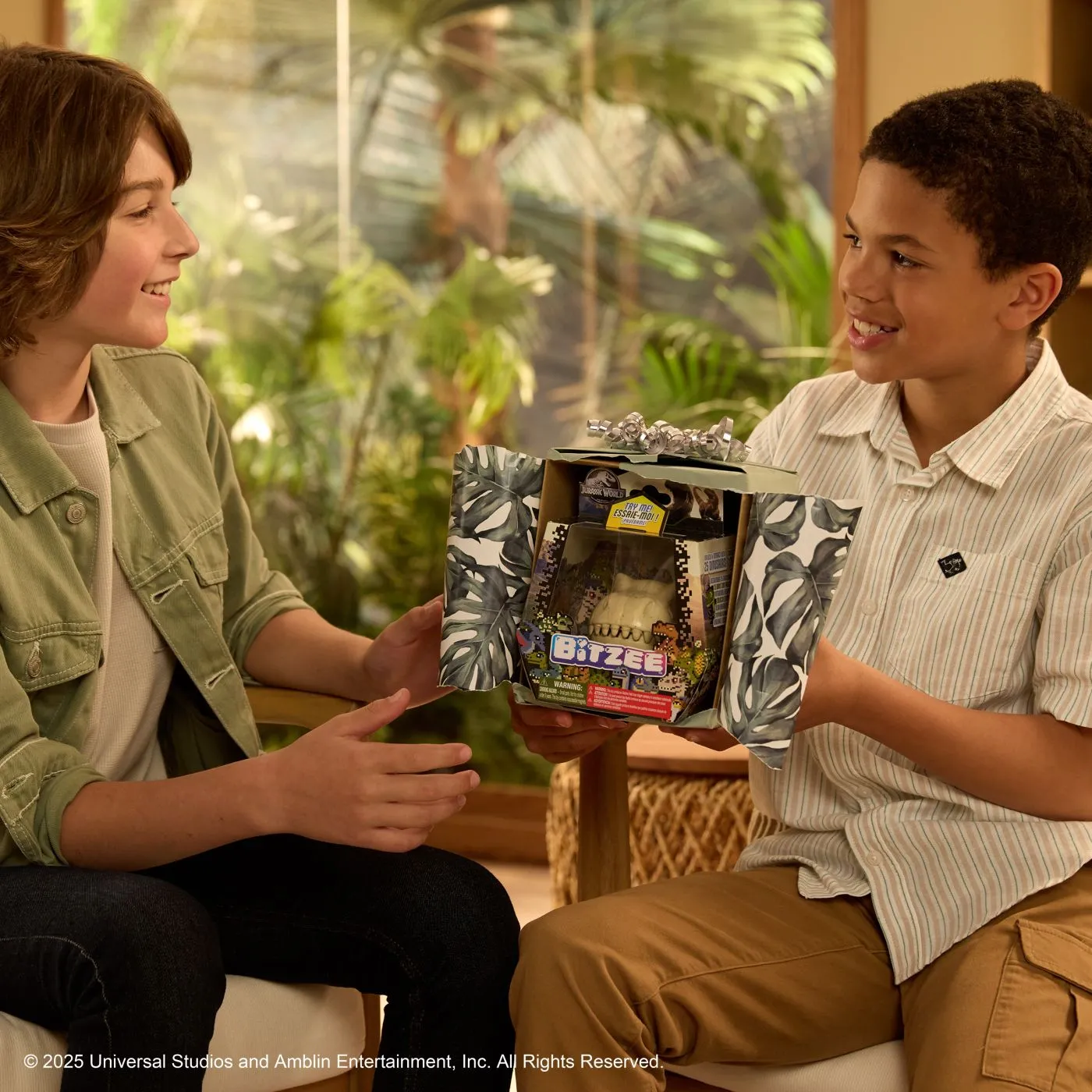 Bitzee jurassic world jucarie interactiva dinozaur, copii varsta 5 ani pana la 9 ani [5]