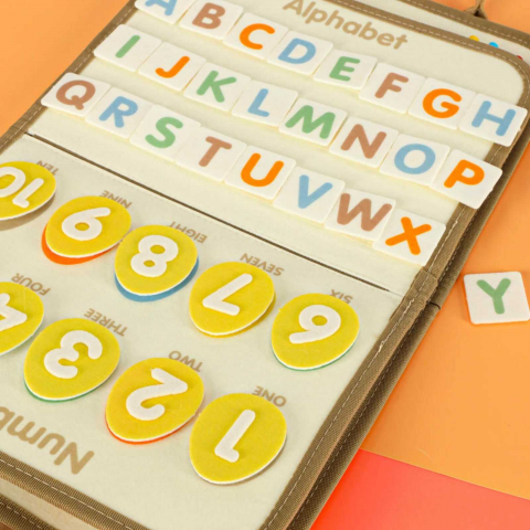 Busy Board Montessori cu Activitati si Dinozauri, Jucarie Senzoriala Portabila, 3 ani+ [10]