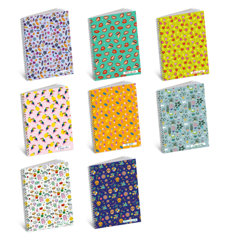 Rechizite Școlare - Caiet A4+ cu spirala - Pattern 2025, 80 g/m2, 60 pag., copertă plastic + laminare UV (Matematica), copii varsta 