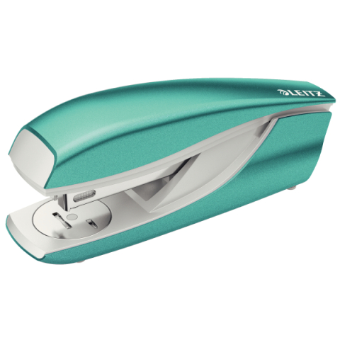 Articole pentru birou - Capsator 30 coli 24/6 model 5502 turcoaz wow leitz