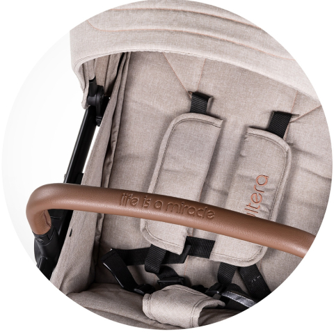 Carucior sport Chipolino Ultera cu husa picioare tiramisu [11]