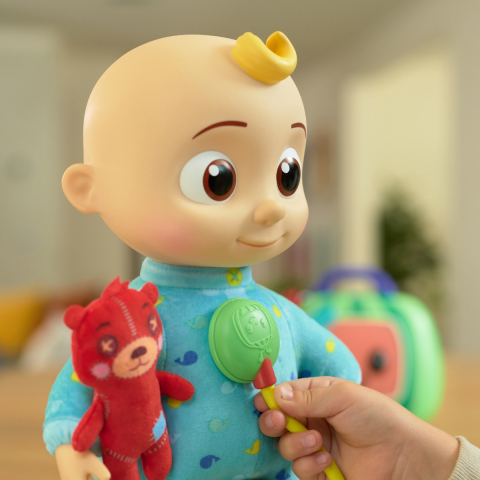 CoComelon - Bebelus interactiv JJ, cu muzica de leagan si sunete varsta 3-5 ani ,5-7 ani ,7-9 ani, Unisex [4]