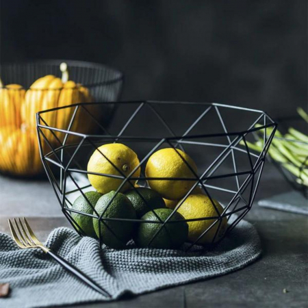 Cutii depozitare și organizatoare - Cos de fructe, awwaline, Model cu Triunghiuri, Metal, Negru, 15x26cm