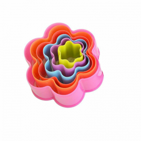 Lichidare stoc - Totul la 9.90 Lei - Set 6 Forme pt taiat Foi de Biscuiti, Fursecuri - Micostore.ro
