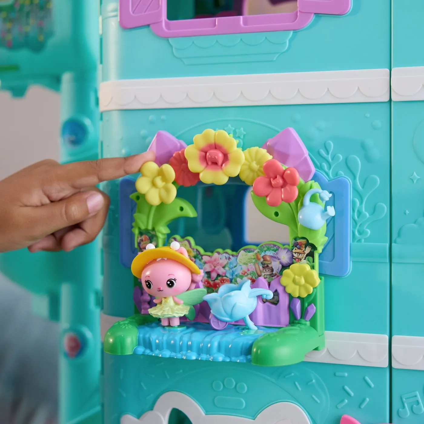 Gabbys dollhouse filmul set balconul gradina si figurina zana regina kitty cu  accesorii,  3 -7 ani [3]