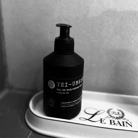 Gel de duș hidratant cu tei - 200ml [5]