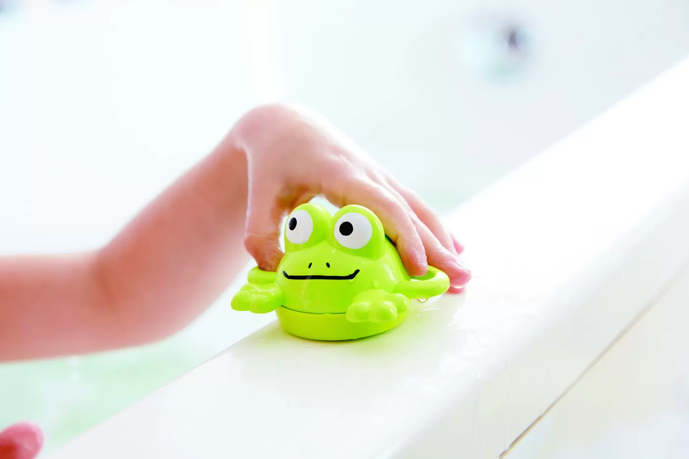 Hape set de pescuit - distractie dubla, varsta de la 2 ani la 7 ani [7]