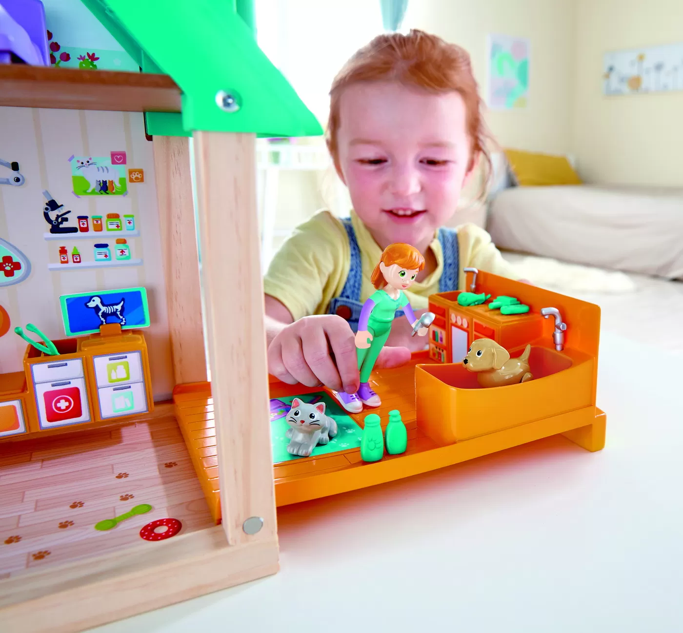 Hape set veterinar, varsta de la 3 ani la 10 ani [5]