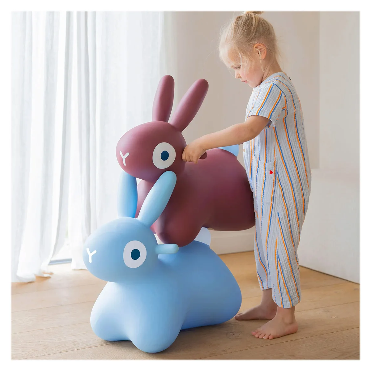 Hoppi Bunny, iepuras gonflabil saltaret, albastru, varsta 1-5 ani [2]