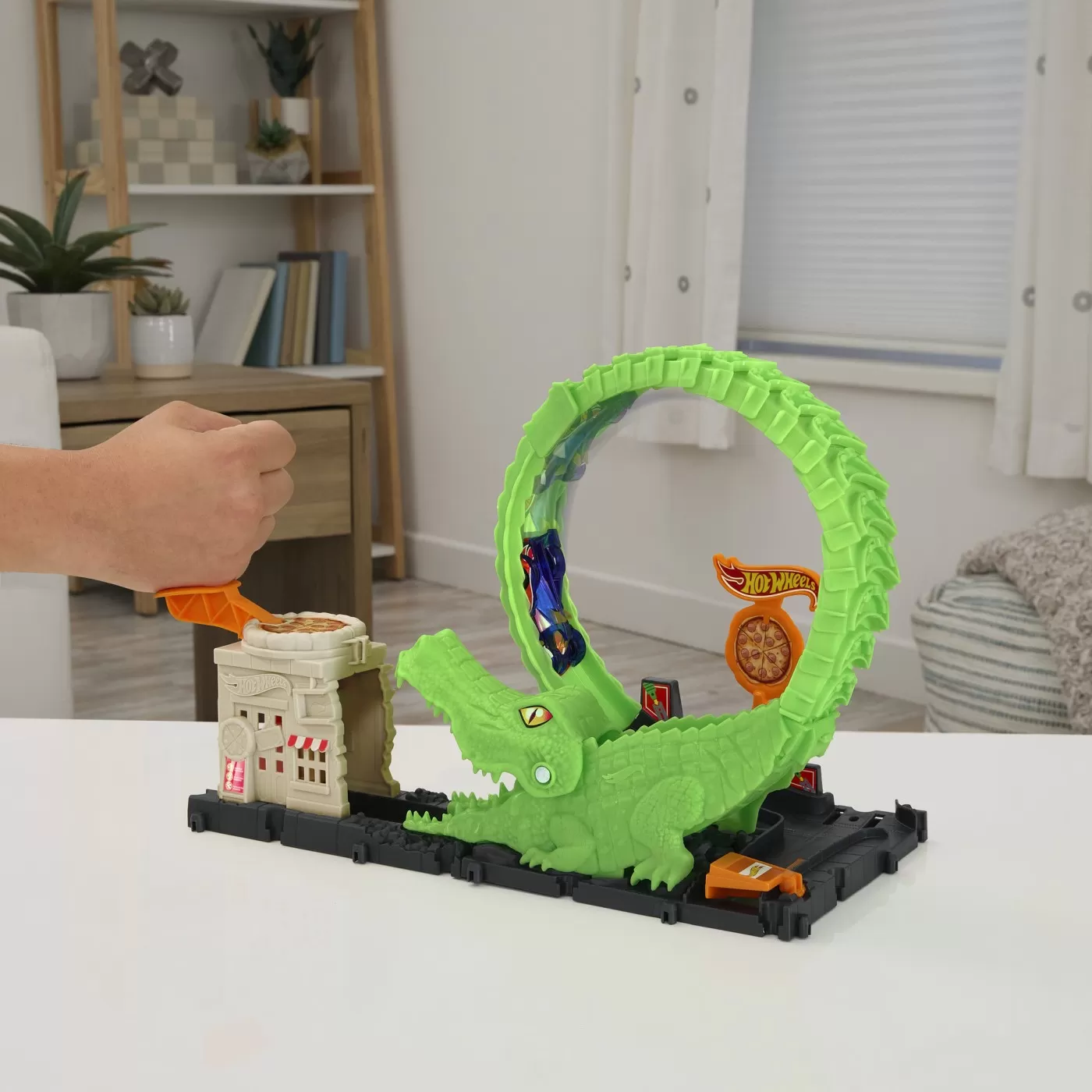 Hot wheels city pista inamicilor pizzerie [3]